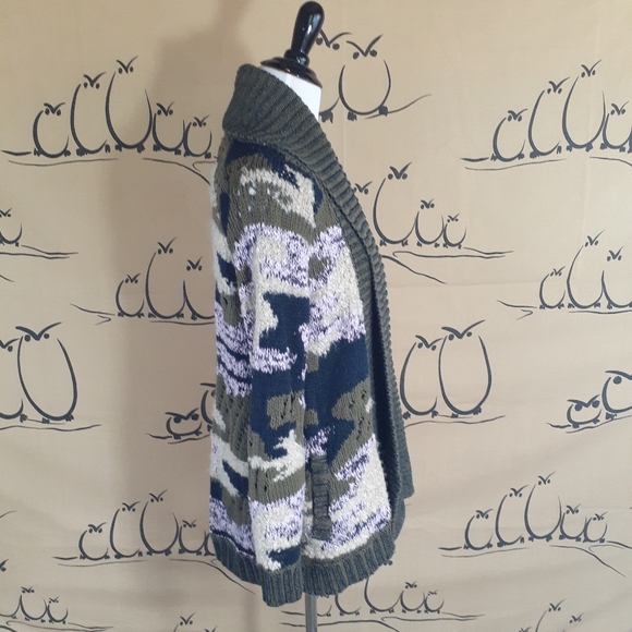 Knit Oversized Cardigan by Sleeping on Snow - Picture 3 of 8